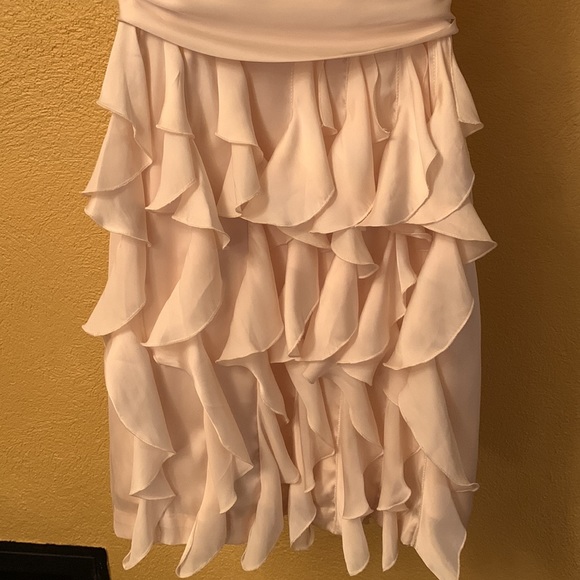 Cream Satin dress, Size 4, Excellent Used Condition, Max and Cleo - Picture 3 of 9